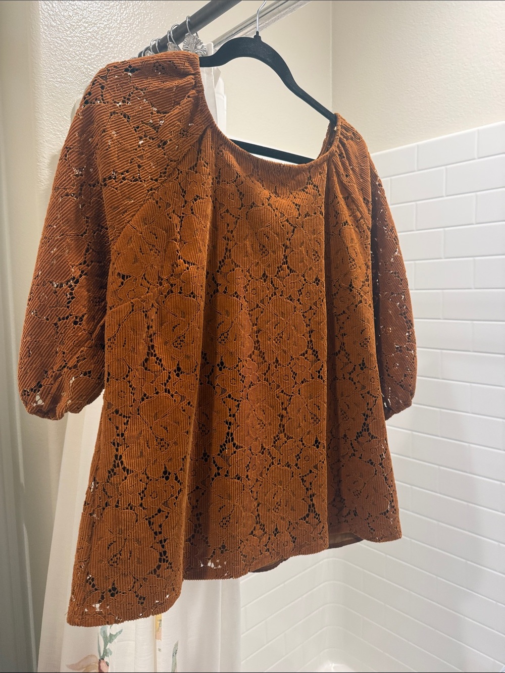 dolan Burnt Orange Lace Puff-Sleeve Tunic